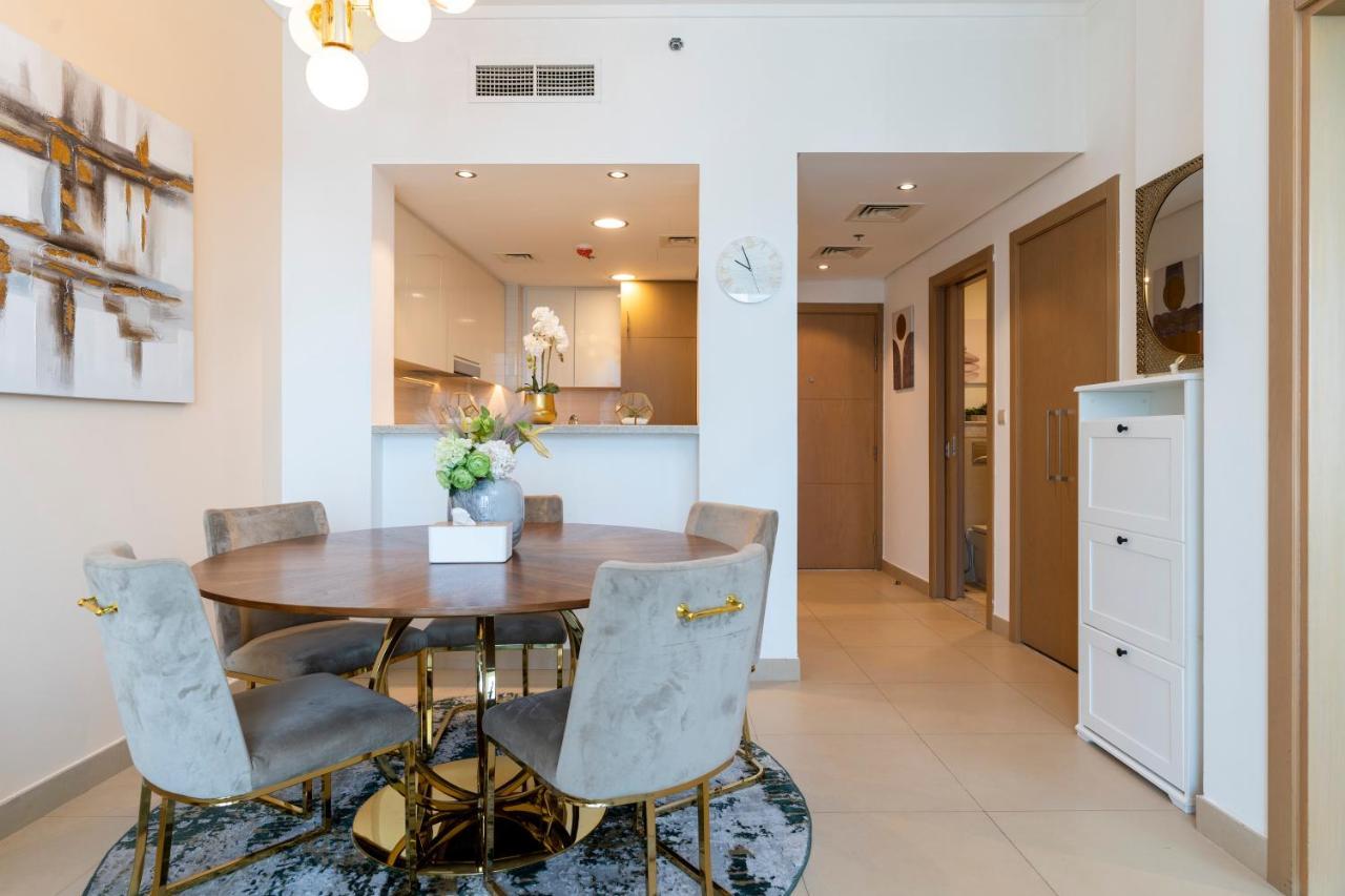 Prestige Living 1Br With Full Burj Khalifa View By Auberge Dubaj Kültér fotó